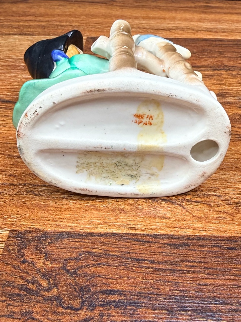 Figurine of Boy Playing Horn - Picture 12 of 15